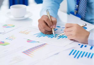 外表光鮮，實則雞肋？——透視教育信息化設備與數字創意內容的應用困境